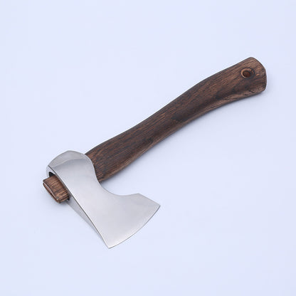 Integrated Camping Axe For Outdoor Adventures